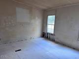 210 Stone Rd - Photo 15