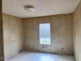 210 Stone Rd - Photo 19