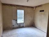 210 Stone Rd - Photo 22