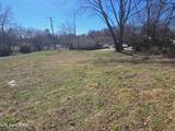 2907 Brooks Ave - Photo 3