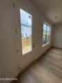 8818 Chapman Trace Way - Photo 4