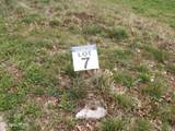 112 Auggie Belle Lane - Photo 4