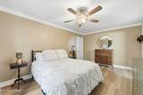1210 Rowe St - Photo 17