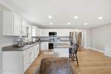 1210 Rowe St - Photo 8