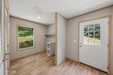 1009 Gateway Ave - Photo 21