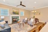 1366 Thomas Ave - Photo 17