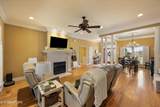 501 Cheyenne Blvd - Photo 11