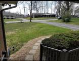 422 Sherwood Drive - Photo 3