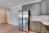 322 Broadberry Ave - Photo 11