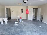 2528 Clark Ave - Photo 14