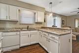116 Howard Terrace - Photo 16