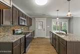 720 Hunter Crest Rd - Photo 14