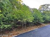 626 Pointe Tr - Photo 9