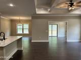 559 Leistner Drive - Photo 4