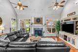 7803 Chillingsworth Lane - Photo 10