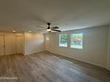 208 Greenwood - Photo 9