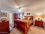 711 Hunting Fox Lane - Photo 33
