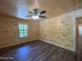 4002 Wears Cove Rd - Photo 19