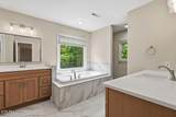 10708 Wood Oak Court - Photo 17