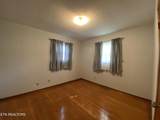 415 Barberry Drive - Photo 23