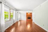 322 Shoreline Circle - Photo 9
