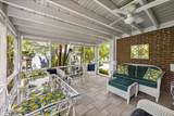 932 Woodside St - Photo 10