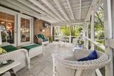 932 Woodside St - Photo 11