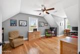 633 Victoria Lane - Photo 12