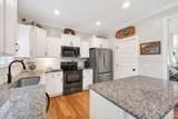 633 Victoria Lane - Photo 6