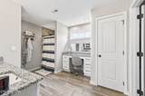 6810 Cherry Creek Rd - Photo 9