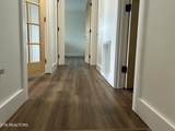 323 Logan St - Photo 19