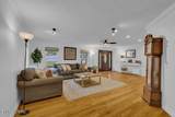 2193 Tollisontown Rd - Photo 9