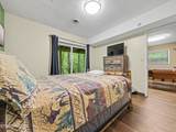 425 Hemlock Lane - Photo 10