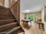 425 Hemlock Lane - Photo 17