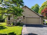 112 Howard Terrace - Photo 1