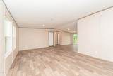 206 Hillside Drive - Photo 5