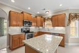 914 Altamont Way - Photo 12