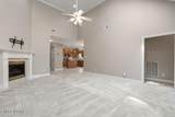 914 Altamont Way - Photo 17