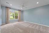 914 Altamont Way - Photo 18