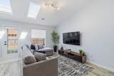 9901 Oakledge Way - Photo 15