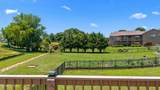 650 Southview Circle - Photo 43
