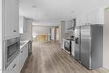 580 Woodlawn Ave - Photo 10