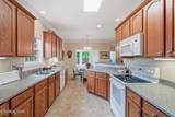 412 Woodlawn Gardens Way - Photo 17