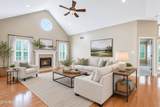 6000 Round Hill Lane - Photo 10