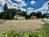 623 Cherry St - Photo 3