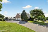 1652 Saint Ives Blvd - Photo 47