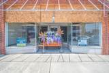 115 Broadway St - Photo 2