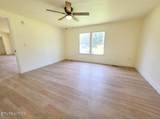 1035 Star Point Rd - Photo 7