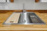 2806 Suncrest Rd - Photo 9