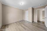 523 Point Rd - Photo 18